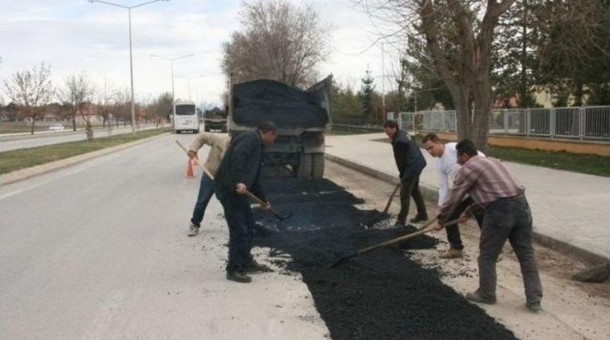 Erzincan&rsquo;ın B&uuml;t&uuml;n Yolları Yenileniyor