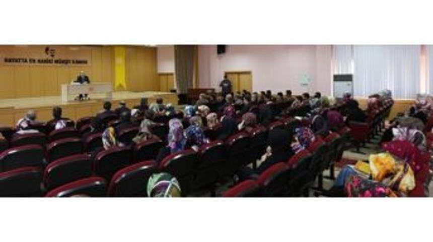 Prof. Dr. Mehmet Erdem&rsquo;den Konferans