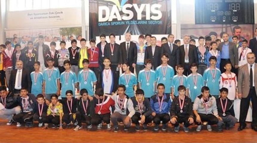 Darıca Egemenlik Turnuvası Devam Ediyor