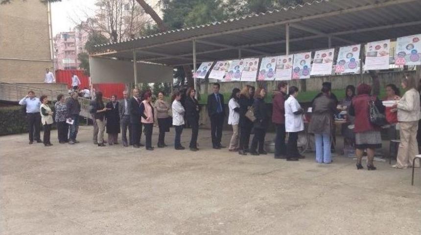 Halk Sağlığı M&uuml;d&uuml;rl&uuml;ğ&uuml;nden Pilav İkramı