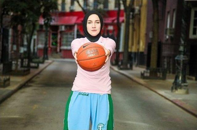 Basketbol’da Başörtüsü Yasağını Kaldıran Basketbolcu Türkiye’de
