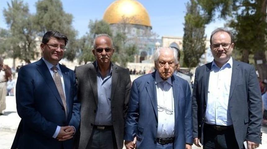 Nuri Pakdil Kud&uuml;s&rsquo;e Kavuştu