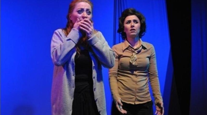 ’doğum, Düğün Ve Ölüm’ Oyunu Sahnelendi