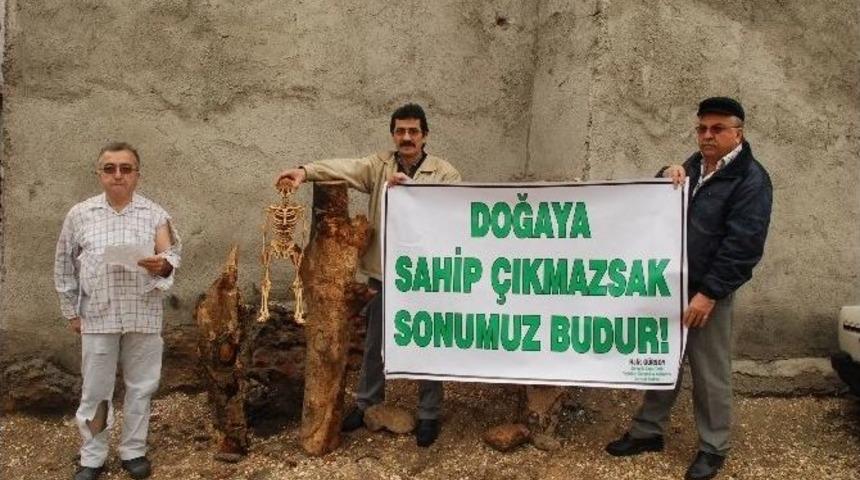 Başkan G&uuml;rsoy&rsquo;dan G&ouml;rsel Kompoziyonlu Basın A&ccedil;ıklaması
