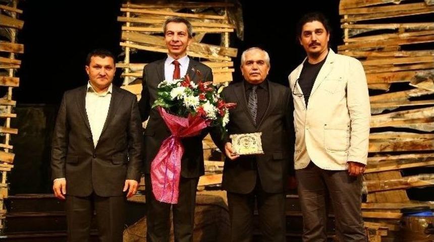 Denizli&rsquo;de Tiyatro Ş&ouml;leni