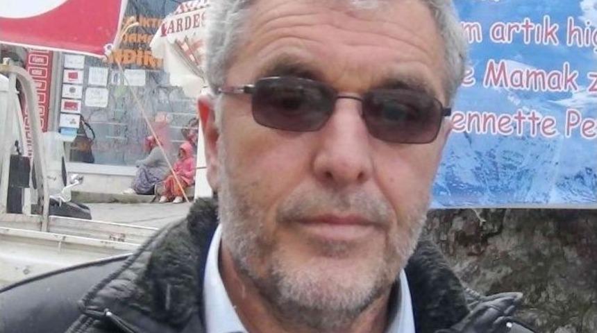 Simav Bbp Yazıcıoğlu İ&ccedil;in 2 Bin Kişiye Lokma Dağıttı