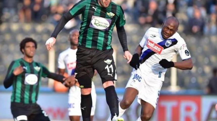 Akthisar Belediyespor Forvetleri Rakiplerini Korkutuyor