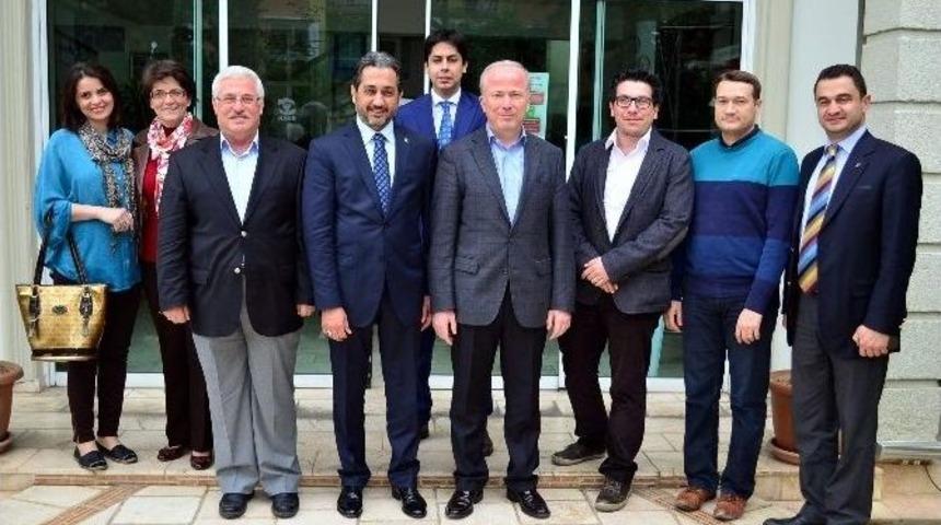 Sadık Atay, Ziyaretlerine Devam Ediyor