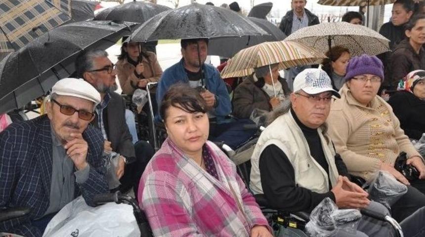 Engelliler Hakları İ&ccedil;in Ayaklandı