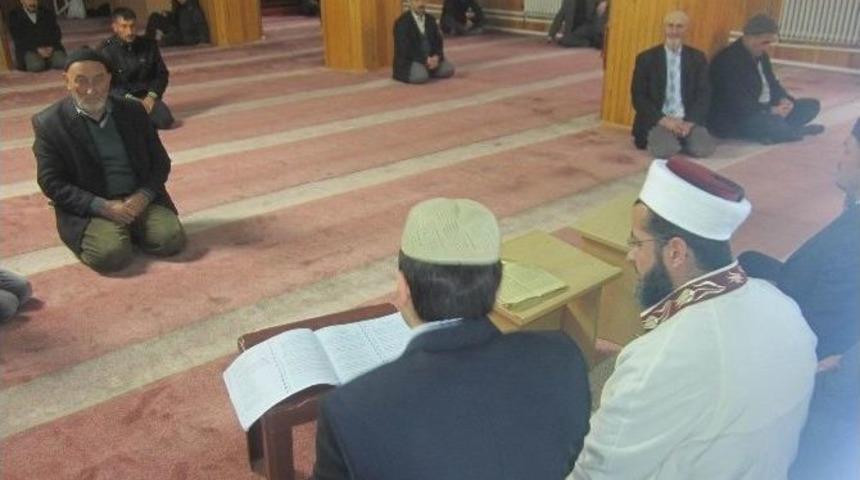 Pınarbaşı&rsquo;nda Muhsin Yazıcıoğlu İ&ccedil;in Mevlit Okutuldu