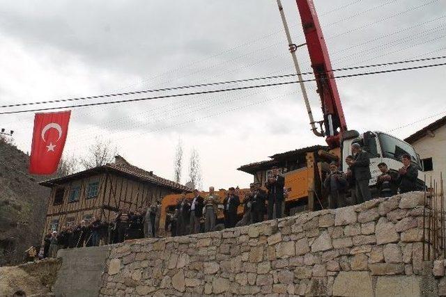 Tosya Karabey Köyüne Kur’an Kursu Temeli Atıldı