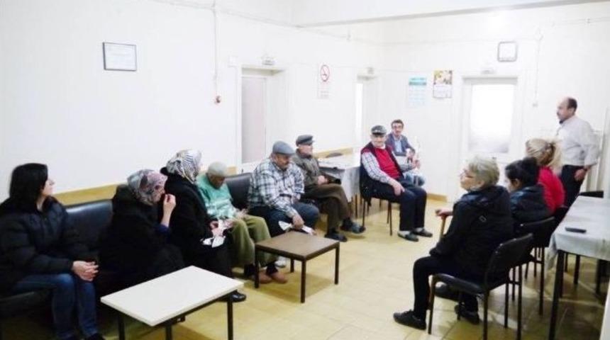 Boz&uuml;y&uuml;k Engelliler Derneği&rsquo;nden Belediye Acezeevi&rsquo;n Ziyaret