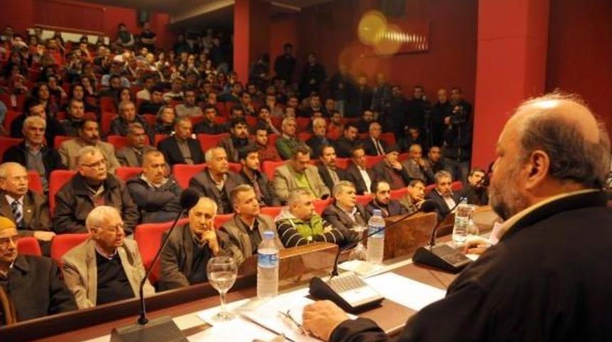 Yazar Elia&ccedil;ık: Işid 4 B&uuml;y&uuml;k Kitabın 4 B&uuml;y&uuml;k Su&ccedil;unu Işliyor