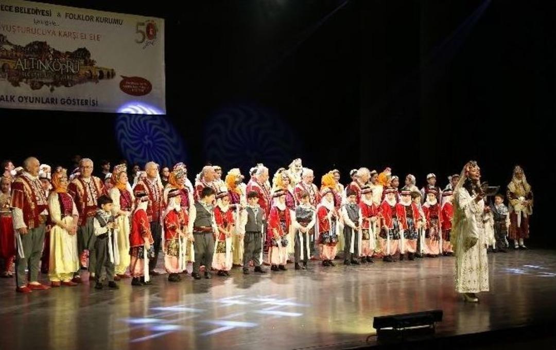 Uyuşturucu Bağımlılığına Halk Oyunlarıyla Dikkat &Ccedil;ekildi