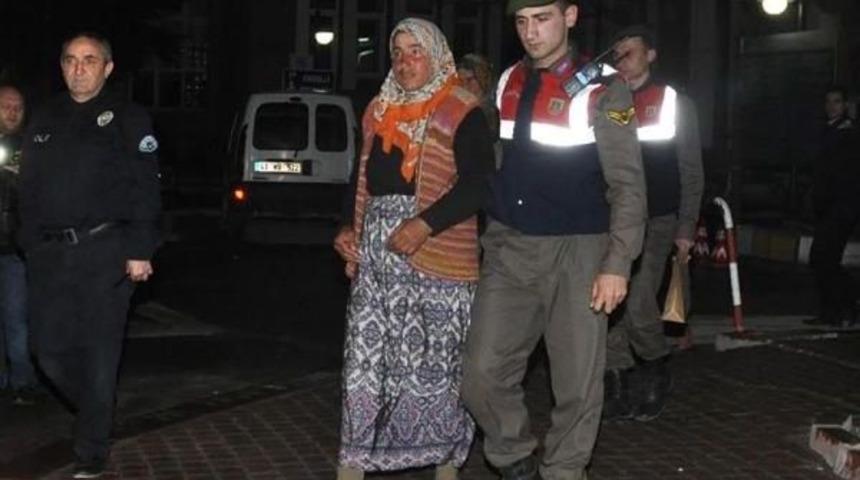 30 Yaşındaki Kadın 85 Yaşındaki Babaannesini Baltayla &Ouml;ld&uuml;rd&uuml;