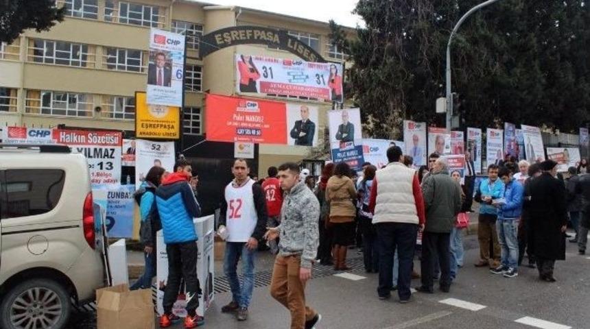 Chp İzmir İl Başkanı Serter Oyunu Kullandı