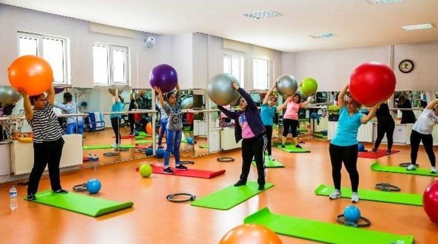 Şehitkamil Belediyesi Bayan Spor Merkezleri Yaz D&ouml;nemine Hazır