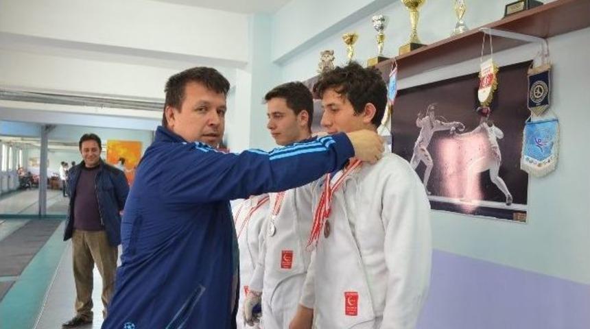 Eskrim İl Se&ccedil;meleri Yapıldı