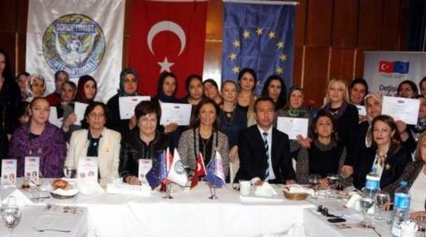 Gaziantep&rsquo;Te Şiddet G&ouml;ren 30 Kadına Drama Eğitimi Verildi