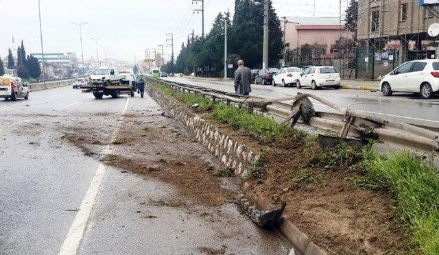 Bariyerlere Çarpan Araç Takla Attı: 1 Yaralı