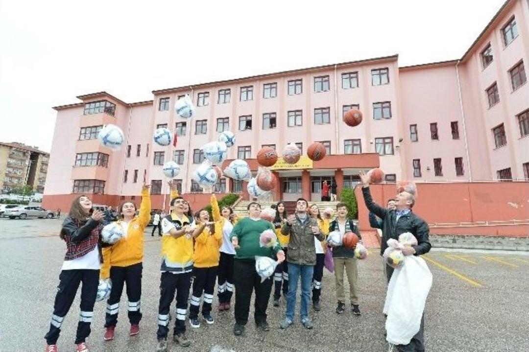 Başkan G&ouml;k&ccedil;ek&rsquo;ten Liseli G&ouml;k&ccedil;e&rsquo;ye Anında Cevap