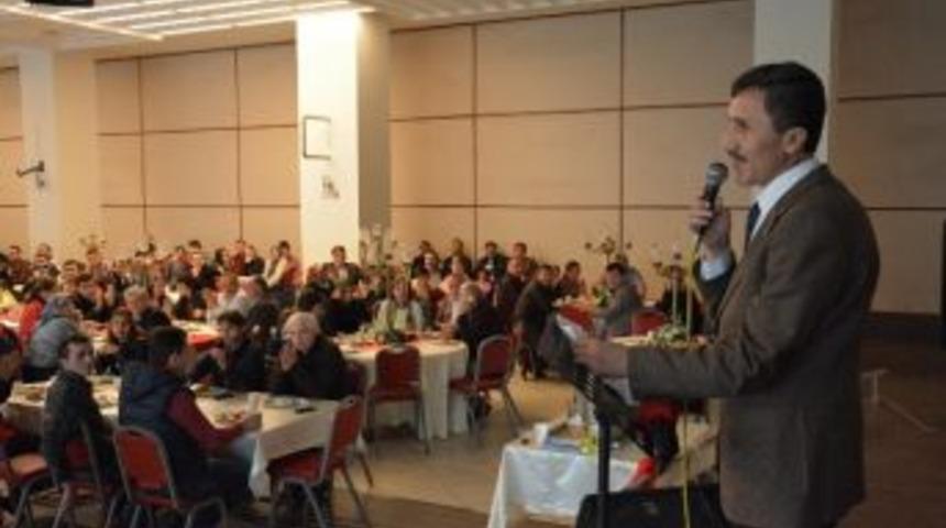 Kabad&uuml;zl&uuml;ler Kahvaltıda Buluştu