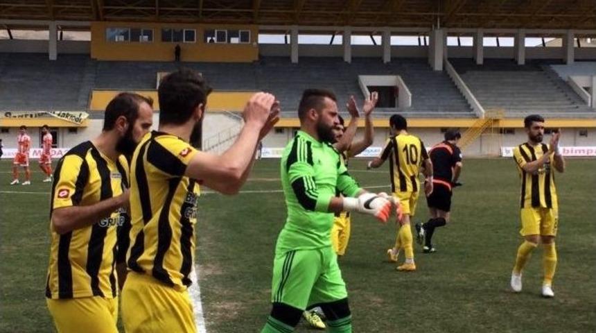 Bayburt Grup Özel İdare Spor - Erzin Belediye Spor: 1-