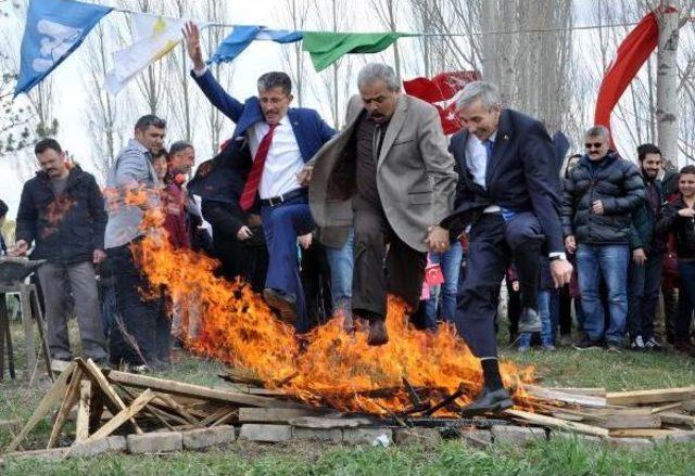 Sivas'ta Türk Ocakları'ndan Nevruz Kutlaması