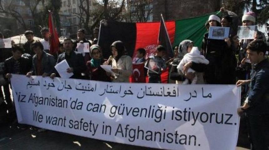 Afganistan'daki Şiddet Trabzon&rsquo;Da Protesto Edildi