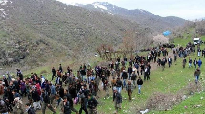 Hdp'li Sarıyıldız'dan 'provokasyon' Uyarısı