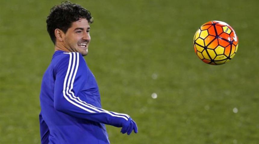 Alexander Pato'dan Galatasaray taraftarını heyecanlandıran paylaşım