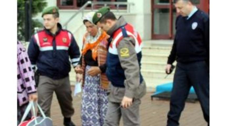 K&uuml;tahya&rsquo;da Cinayet Zanlısı, Ruh Sağlığı Hastanesine G&ouml;nderildi