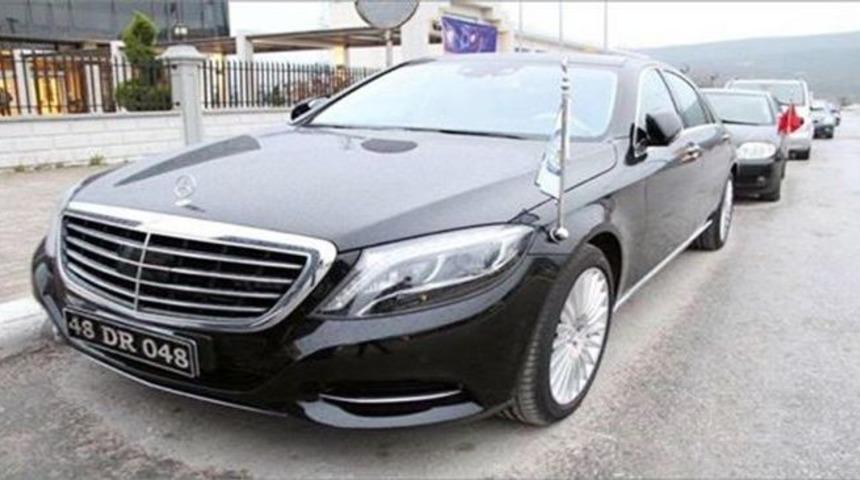 Belediye Başkanının Milyonluk Makam Aracına Vatandaş Ve Siyaset&ccedil;i Tepkisi