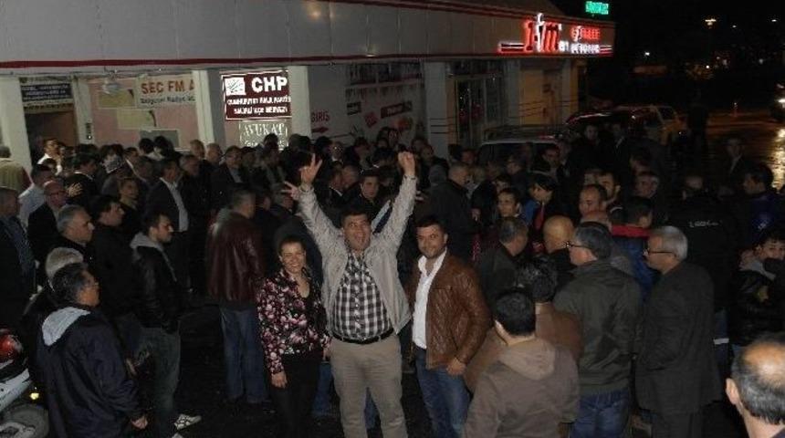 Salihli Chp&rsquo;de Bayram Havası