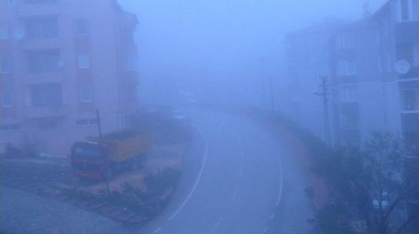 Yoğun Sis Tabakası Bilecik&rsquo;i Esir Aldı