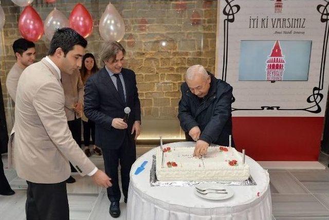 Beyoğlu Belediyesi’nde Mart Ayı Doğumlu Personelin Doğum Günü Kutlandı