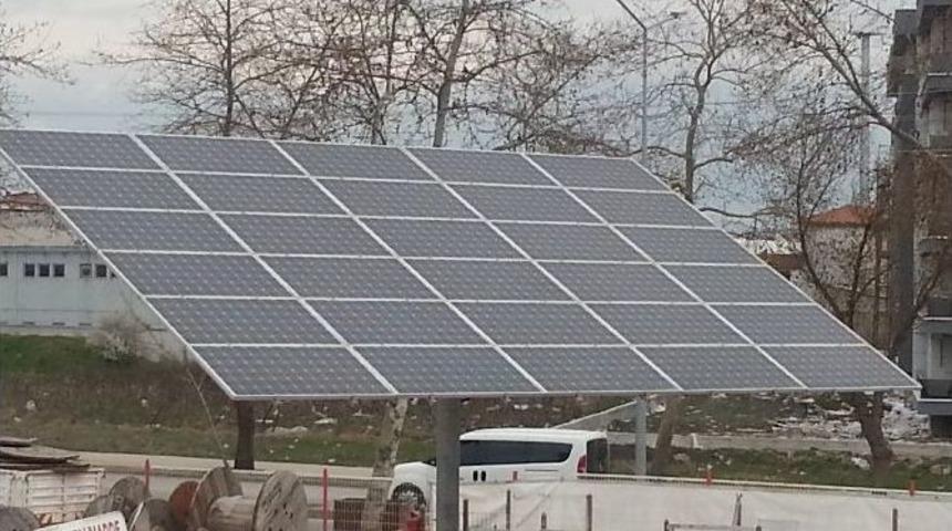 Tredaş, Trakya B&ouml;lgesindeki İlk G&uuml;neş Enerjisi Santralini İnceledi