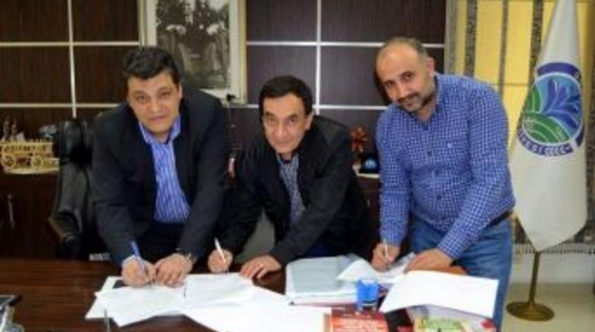 G&ouml;nen&rsquo;in İş Ve K&uuml;lt&uuml;r Merkezi S&ouml;zleşmesi İmzalandı