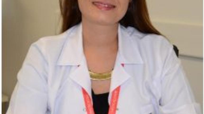 Yenidoğan Bebeklerde G&ouml;z Muayenesi