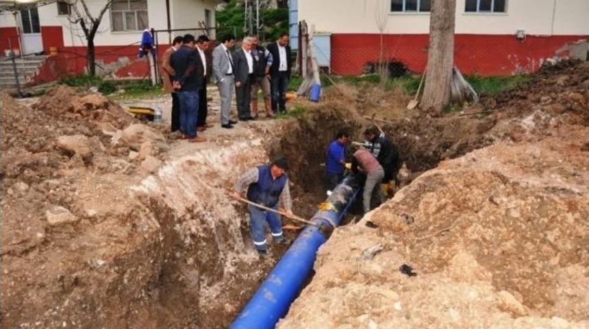 Bucak&rsquo;ta Kikez Mevkinde İ&ccedil;me Suyu Hattı Yenilendi