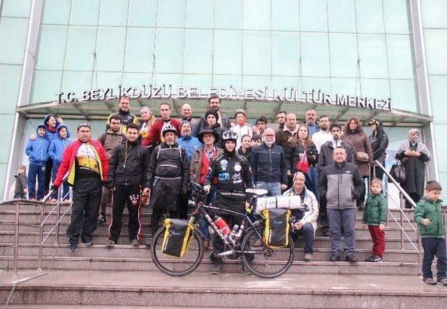 Barış İçin 74 Bin Kilometre Pedal Çevirecek