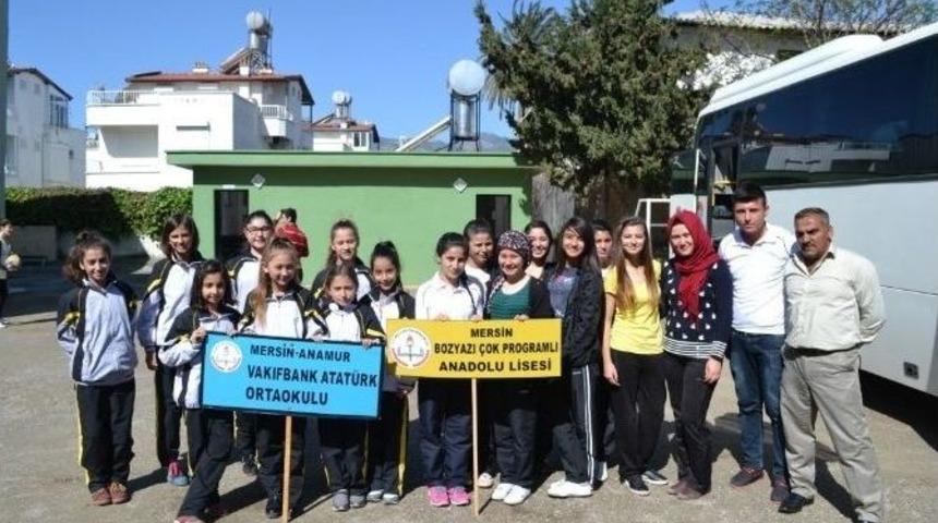 Mersin Birincisi Halk Oyunları Ekipleri Ankara&rsquo;ya Uğurlandı