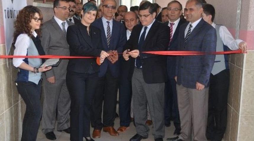 T&uuml;bitak/4006 Bilim Fuarı Sergisi A&ccedil;ıldı