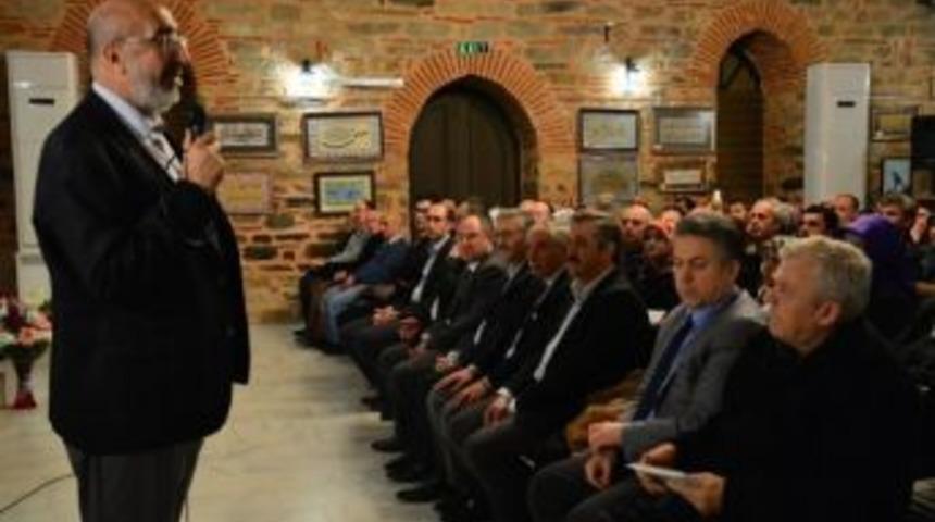 Dilipak Bursa&rsquo;da Okurlarıyla Buluştu