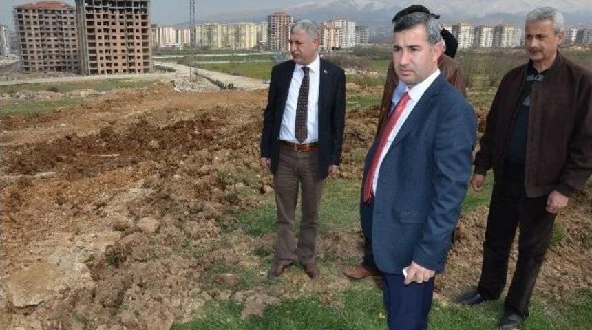 Polat, Yeni A&ccedil;ılan Yol &Ccedil;alışmalarını İnceledi