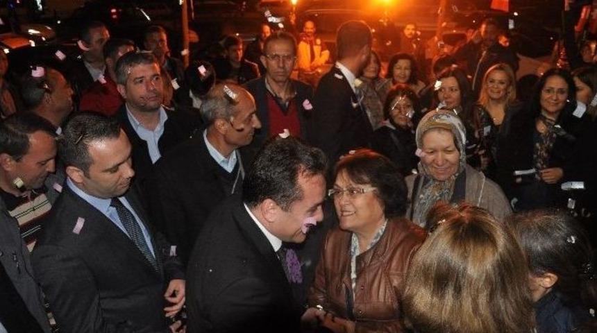 Yunsuemre&rsquo;den Eryılmaz&rsquo;a Coşkulu Karşılama