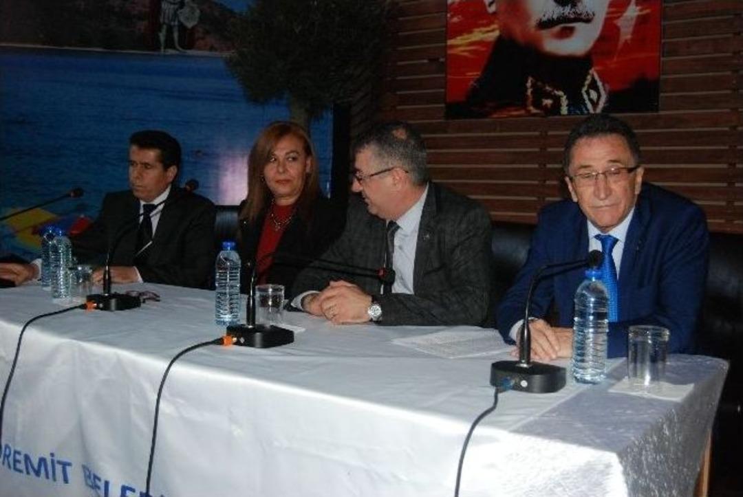 Edremit Belediye Başkanı Kamil Saka Bir Yılını Değerlendirdi