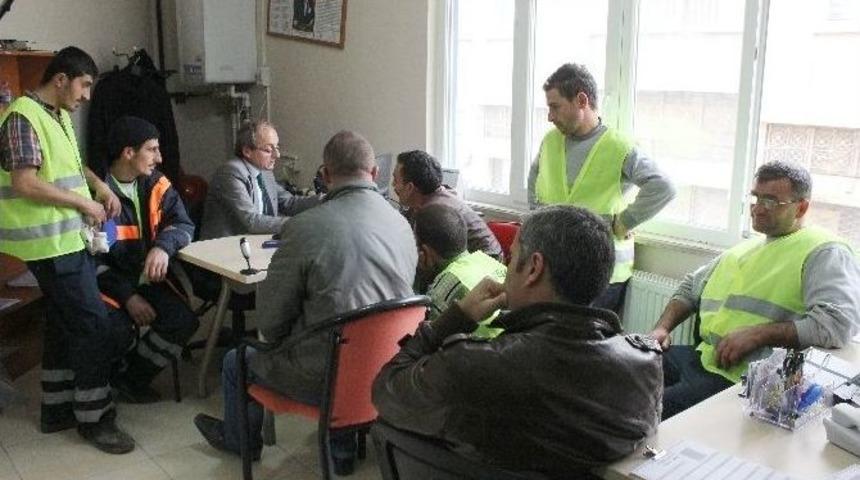 Tekkek&ouml;y&rsquo;de Temizlik &Ccedil;alışanlarına Sağlık Kontrol&uuml;