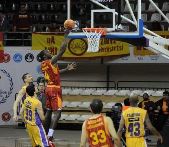 Royal Halı Gaziantep-Galatasaray Liv Hospital: 76-64