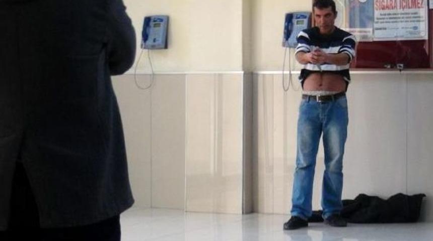 Aldığı Cezanın Ertelendiğini Fark Edemeyince Bı&ccedil;akla Adliyeye Geldi